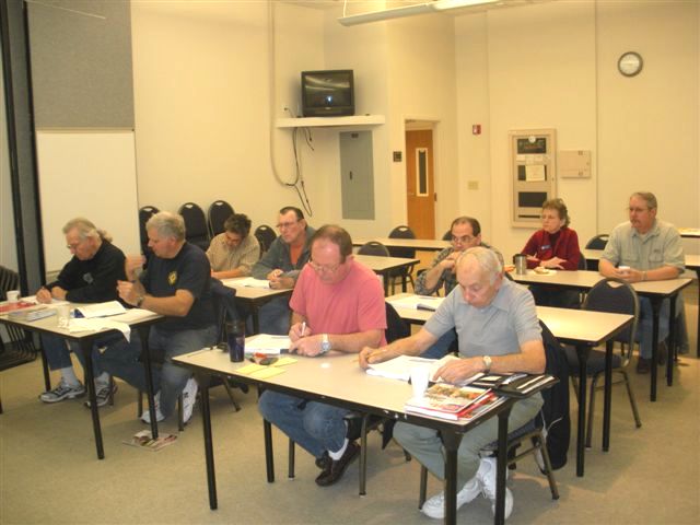 General Class March 2010 007.jpg - JTRG's first and very successful "General Upgrade" class. Study Cram!